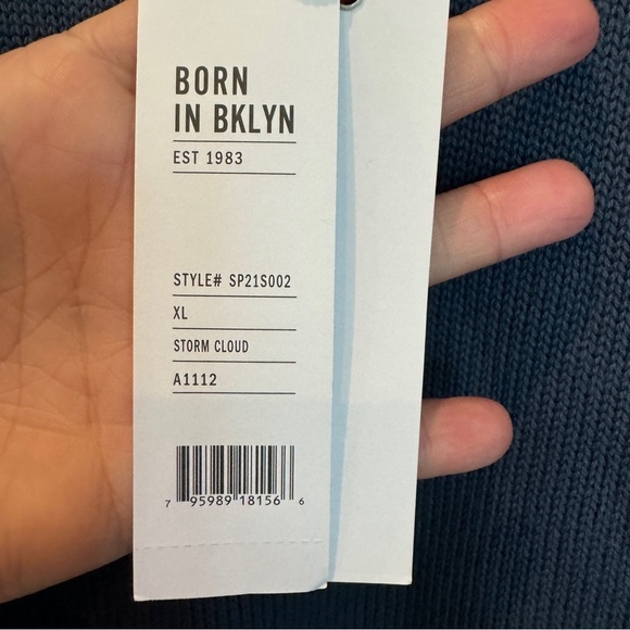 525 Born in Brooklyn Cropped Sweater XL NWT Storm Cloud Color - Picture 3 of 5